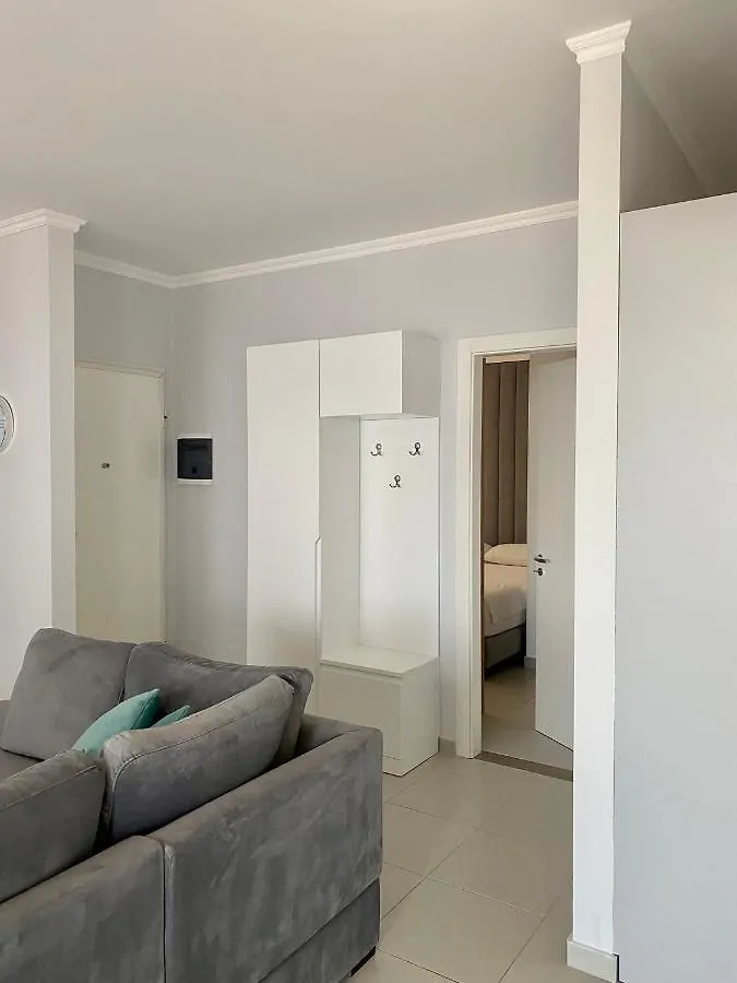 Amazing View! B & C New Apartment In Vlora  Avlonya