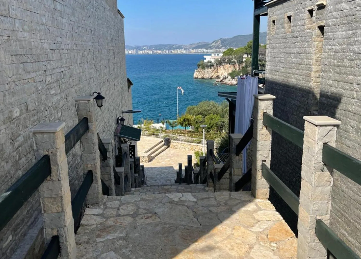 Amazing View! B & C New Apartment In Vlora Avlonya